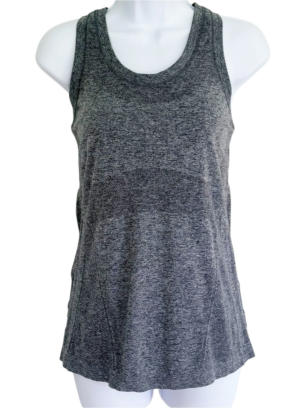 ATHLETA Gray Marled Seamless Racerback Longline Tank Top Medium Activewear Gym